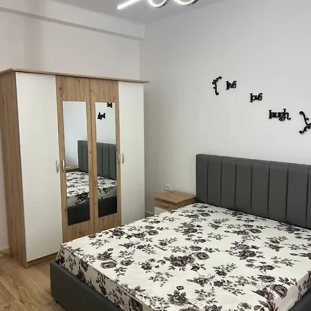 E&b Cosy 6 아파트 *