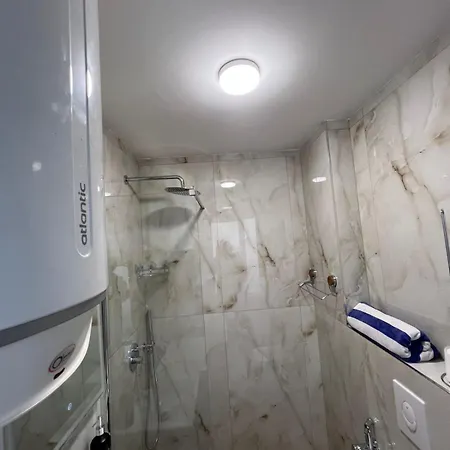 E&b Cosy 6 Apartment