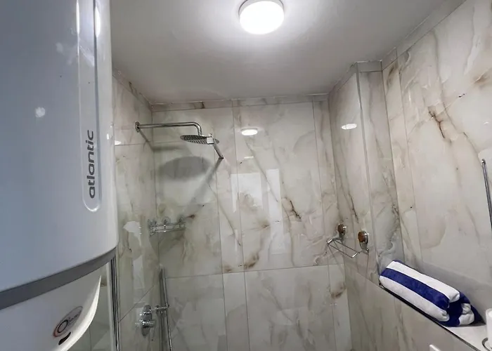 E&b Cosy 6 Apartment